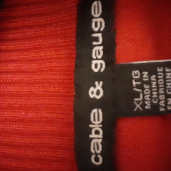 Pre-owned Cable & Guage Red Sleeveless Turtleneck Sweater. Size XL. - Picture 4 of 6